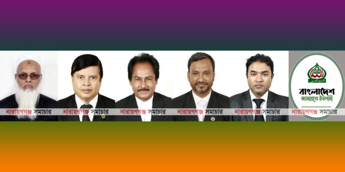 অ্যাডভোকেট রেজাউল করিম খান রেজা ও শেখ মো. গোলাম মোর্শেদ গালিব নারায়ণগঞ্জ আইনজীবী সমিতির নির্বাচনে সাখাওয়াত হোসেন খানের বিরুদ্ধে প্যানেল ঘোষণা করছেন।