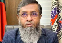 “গার্মেন্ট মালিকদের নয়নের মনি মোহাম্মদ হাতেম”: সুযোগ্য নেতৃত্বের প্রশংসা বিকেএমইএ সভাপতি ও বিশিষ্ট ব্যবসায়ী নেতা মোহাম্মদ হাতেমের দাপ্তরিক ছবি।