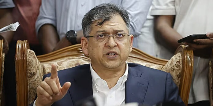 salahuddin-ahmed-on-al-politics স্বরাষ্ট্রমন্ত্রী সালাউদ্দিন আহম্মেদের ছবি।