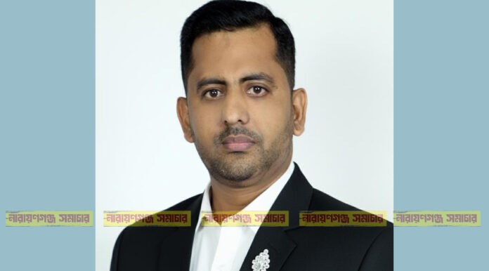 ফতুল্লা থানা স্বেচ্ছাসেবক দলের সদস্য সচিব রাসেল মাহমুদ।