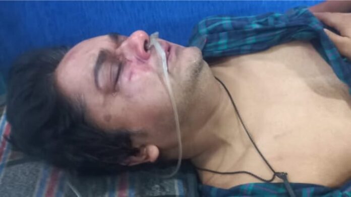 araihazar-doctor-assault-hospital-protest আড়াইহাজারে চিকিৎসককে মারধরের অভিযোগ, সেবা বন্ধ