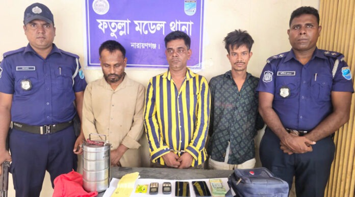fatullah-bikas-businessman-motaleb-murder-case-3-arrested ফতুল্লায় বিকাশ ব্যবসায়ী মোতালেব হত্যার রহস্য উন্মোচন, গ্রেফতার ৩