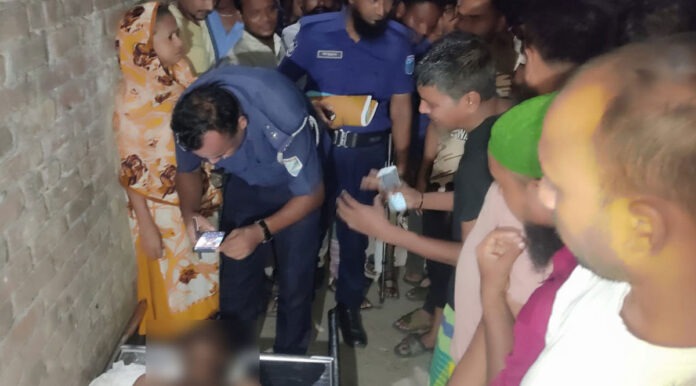 ফতুল্লায় ছিনতাইয়ের অভিযোগে যুবককে পিটিয়ে হত্যার অভিযোগ