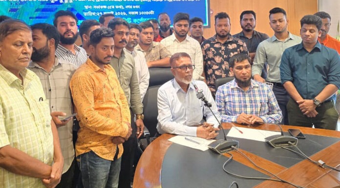 narayanganj-city-corporation-dengue-prevention-fogger-machine-distribution নারায়ণগঞ্জকে ডেঙ্গুমুক্ত করার ঘোষণা: ১৬টি ফগার মেশিন বিতরণ