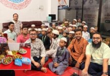 এতিমখানায় ফল উৎসব, ৮ বস্তা চাল দেবে রোটারী ক্লাব